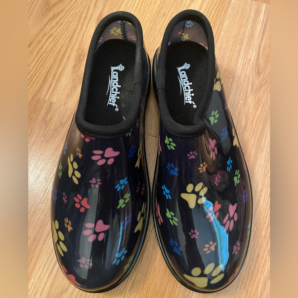Landchief Gardening shoes Waterproof Clogs Size 9 NWOT